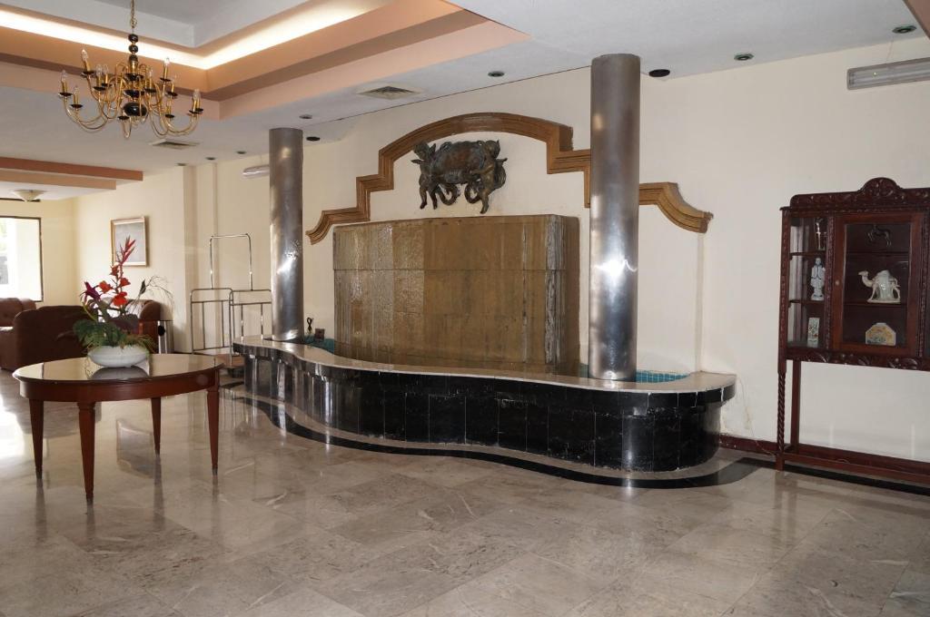 Guidi Hotel Linares Kültér fotó